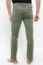 Cardinal Celana Panjang Chinos Skinny Pria E0143BK06F